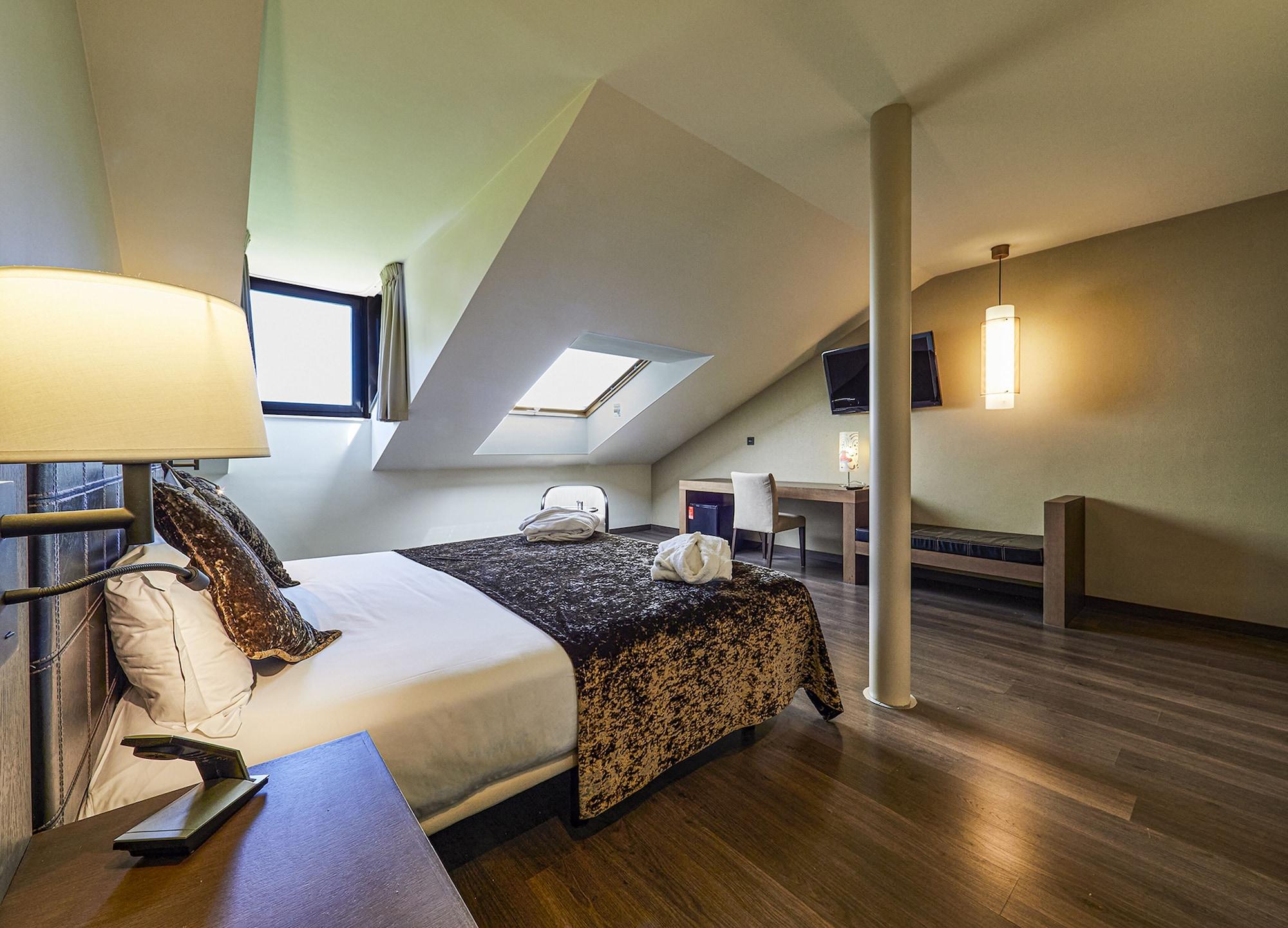 La Piconera Hotel & Spa Sardalla Екстериор снимка