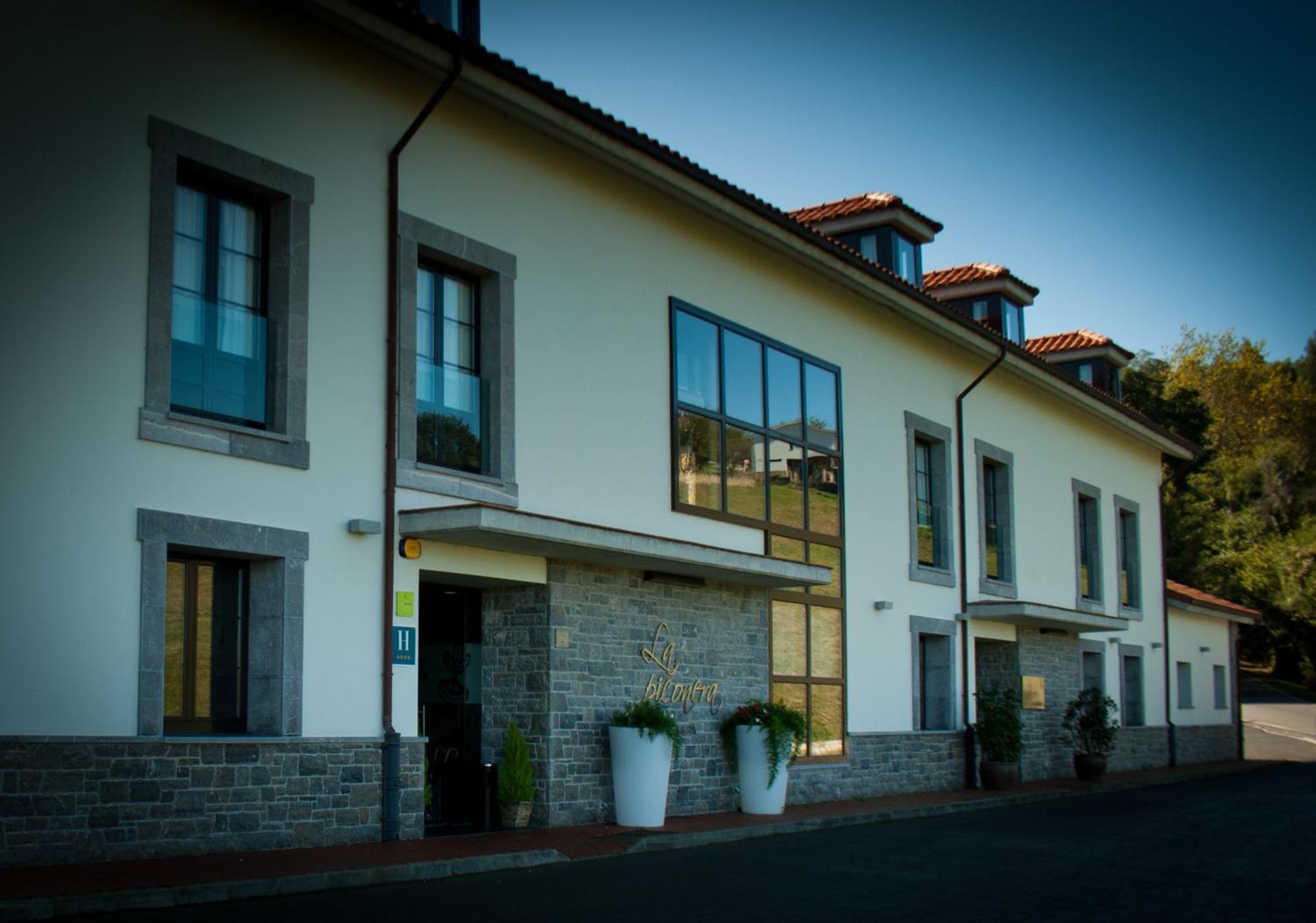 La Piconera Hotel & Spa Sardalla Екстериор снимка